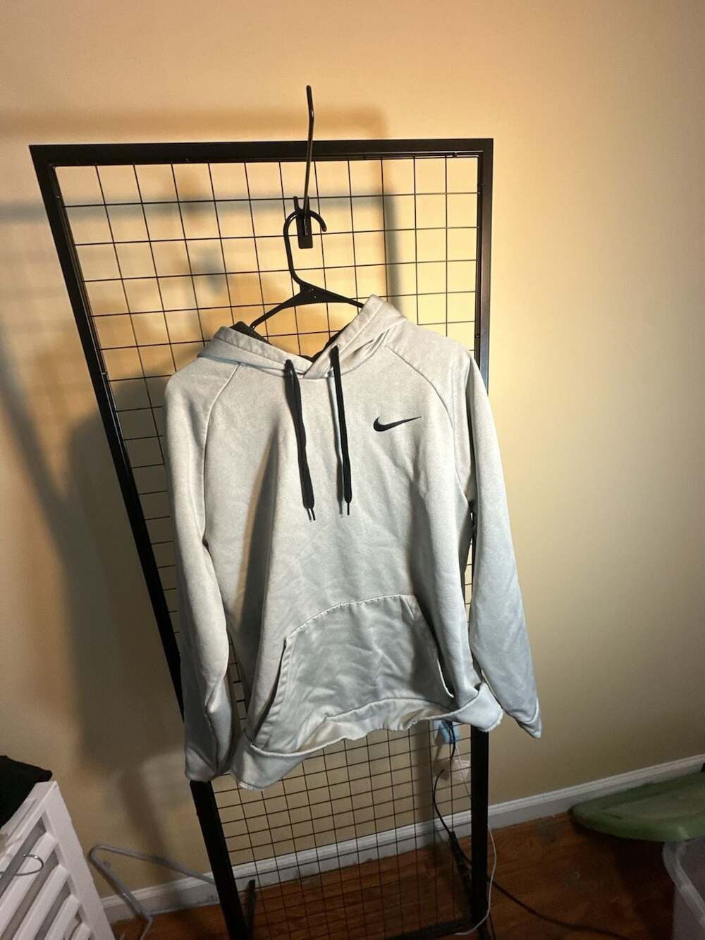 Nike Dri-Fit Training Hoodie Size XL Gray Pullover Fleece Sweatshirt